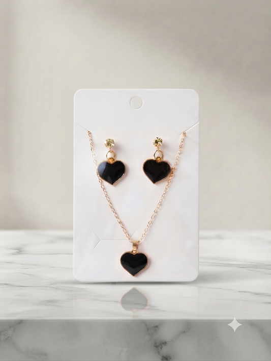 Simple Aesthetic Necklace with Heart Style Earrings